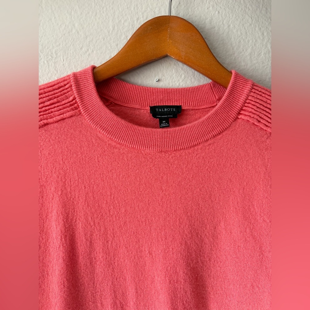 Talbots 100% Merino Wool Pleated Shoulder Sweater Coral Pink Women’s Medium - Picture 3 of 9